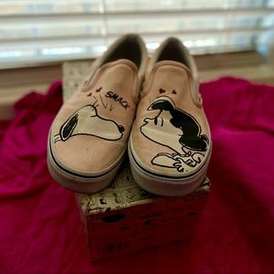 ❌SOLD❌VANS x Peanuts Slip-On Smack Pearl